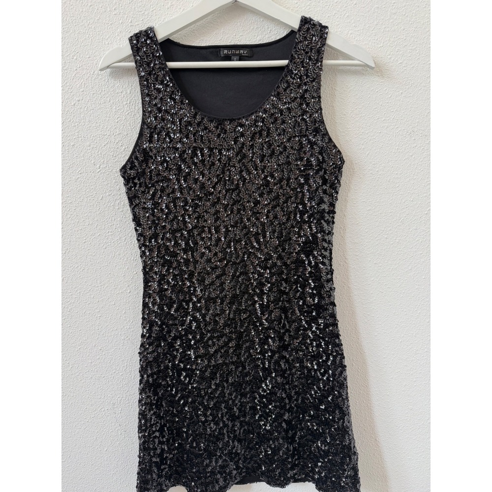 Runway Paris Womens Black Sequin Sleeveless Mini Dress Scoop Neck Size S